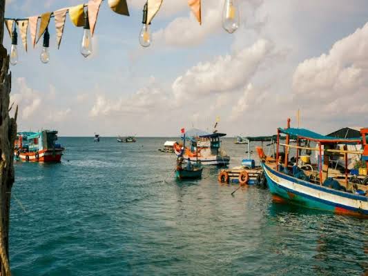 chợ hải sản Hòn Sơn